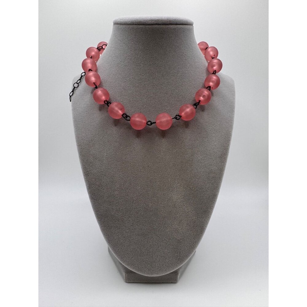 Leetie Lovendale “Frosted Amelia” Cranberry Necklace Vintage Lucite